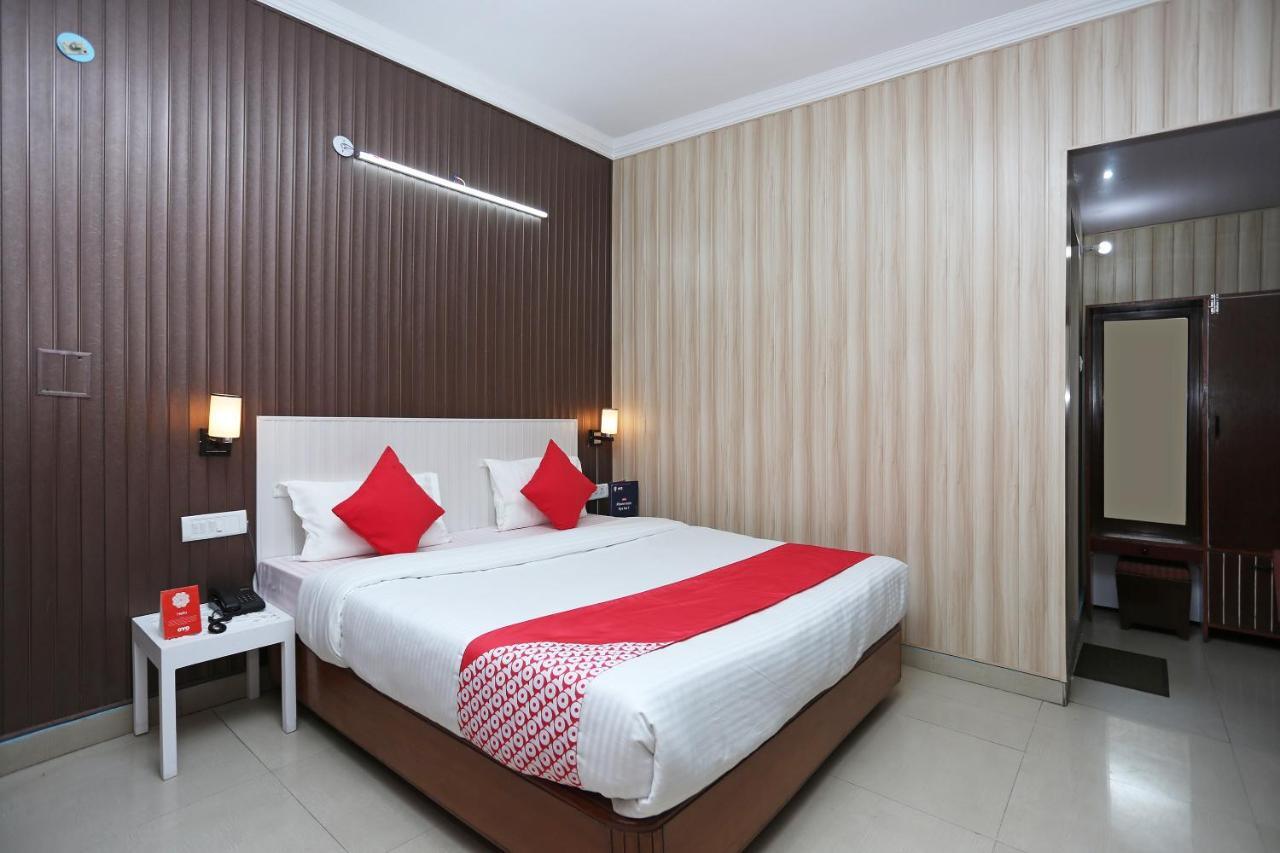 Oyo 8714 Hotel Amar Mussoorie Habitación foto